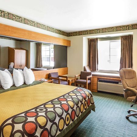Super 8 By Wyndham Pride Midvale/Midvalley/Salt Lake City Exterior photo
