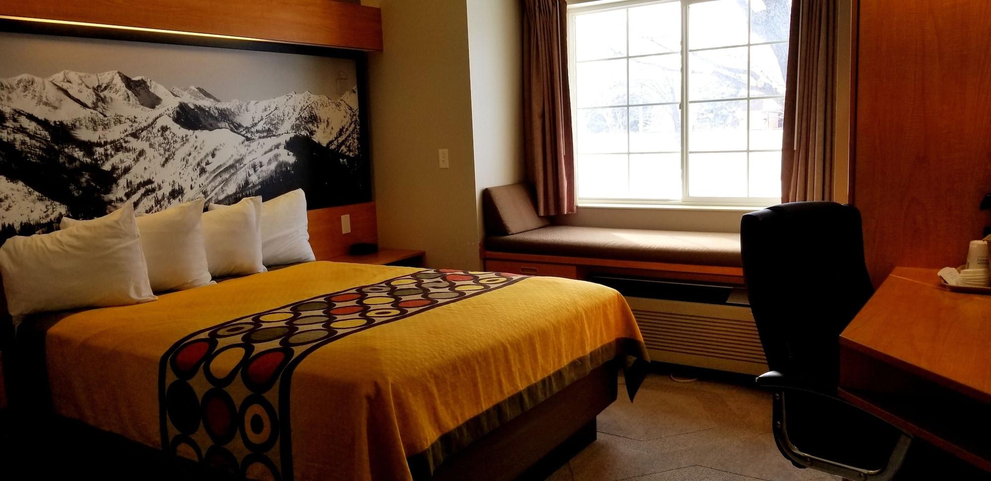 Super 8 By Wyndham Pride Midvale/Midvalley/Salt Lake City Exterior photo
