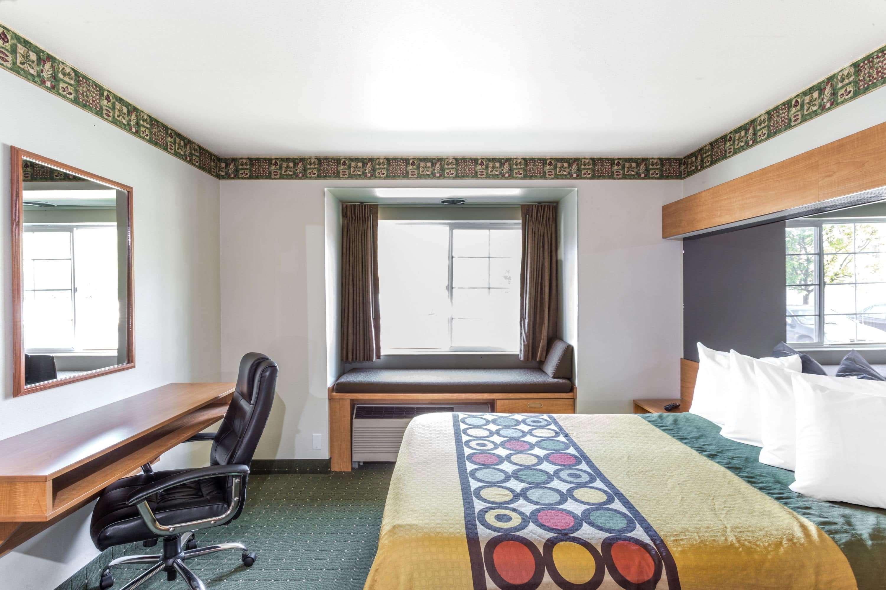 Super 8 By Wyndham Pride Midvale/Midvalley/Salt Lake City Exterior photo