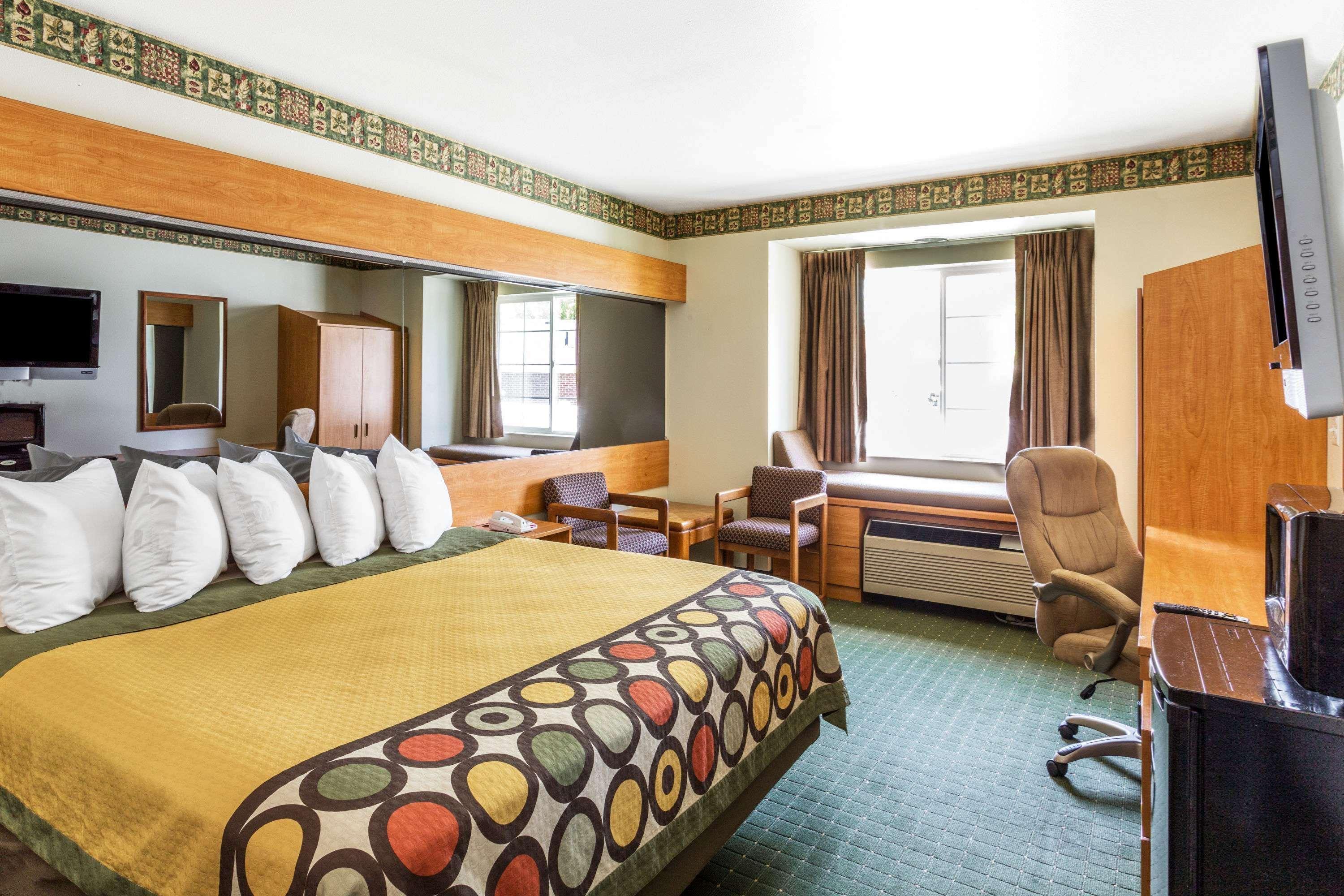 Super 8 By Wyndham Pride Midvale/Midvalley/Salt Lake City Exterior photo