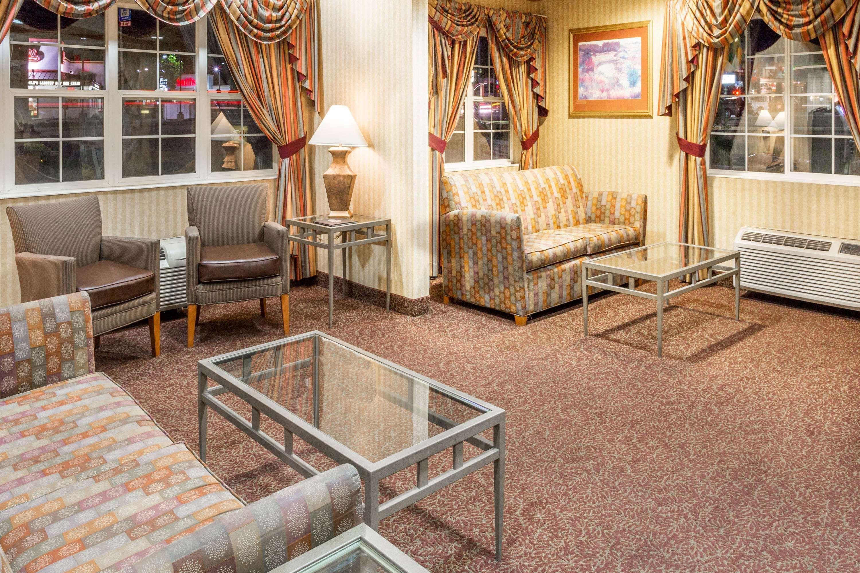 Super 8 By Wyndham Pride Midvale/Midvalley/Salt Lake City Exterior photo