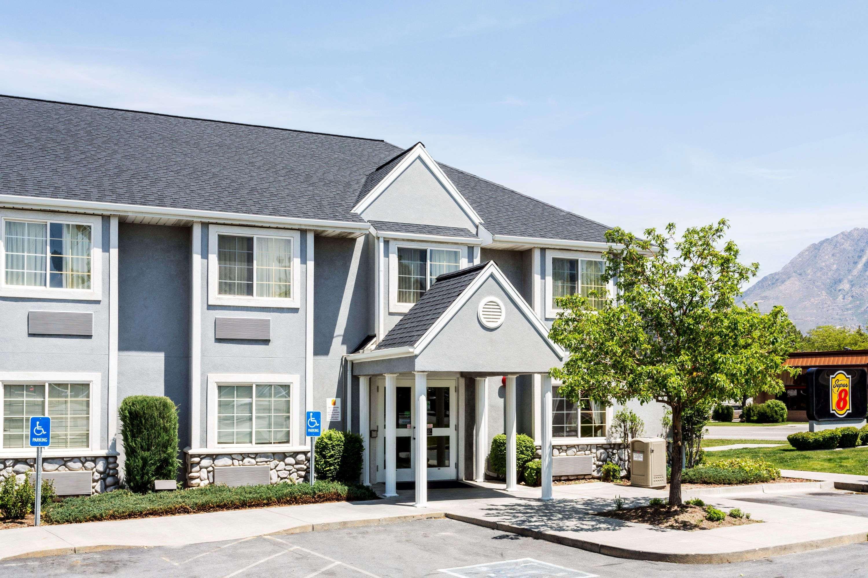 Super 8 By Wyndham Pride Midvale/Midvalley/Salt Lake City Exterior photo